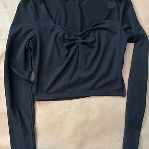 Ruched Long-Sleeve Crop Top - Black